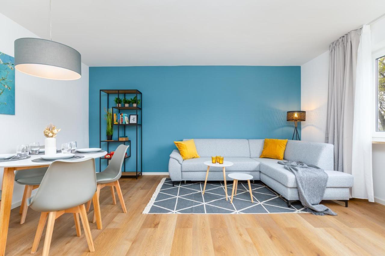 E&K Living - Design Apartment - 2 Bedrooms - Kitchen - Free Parking 奥格斯堡 外观 照片